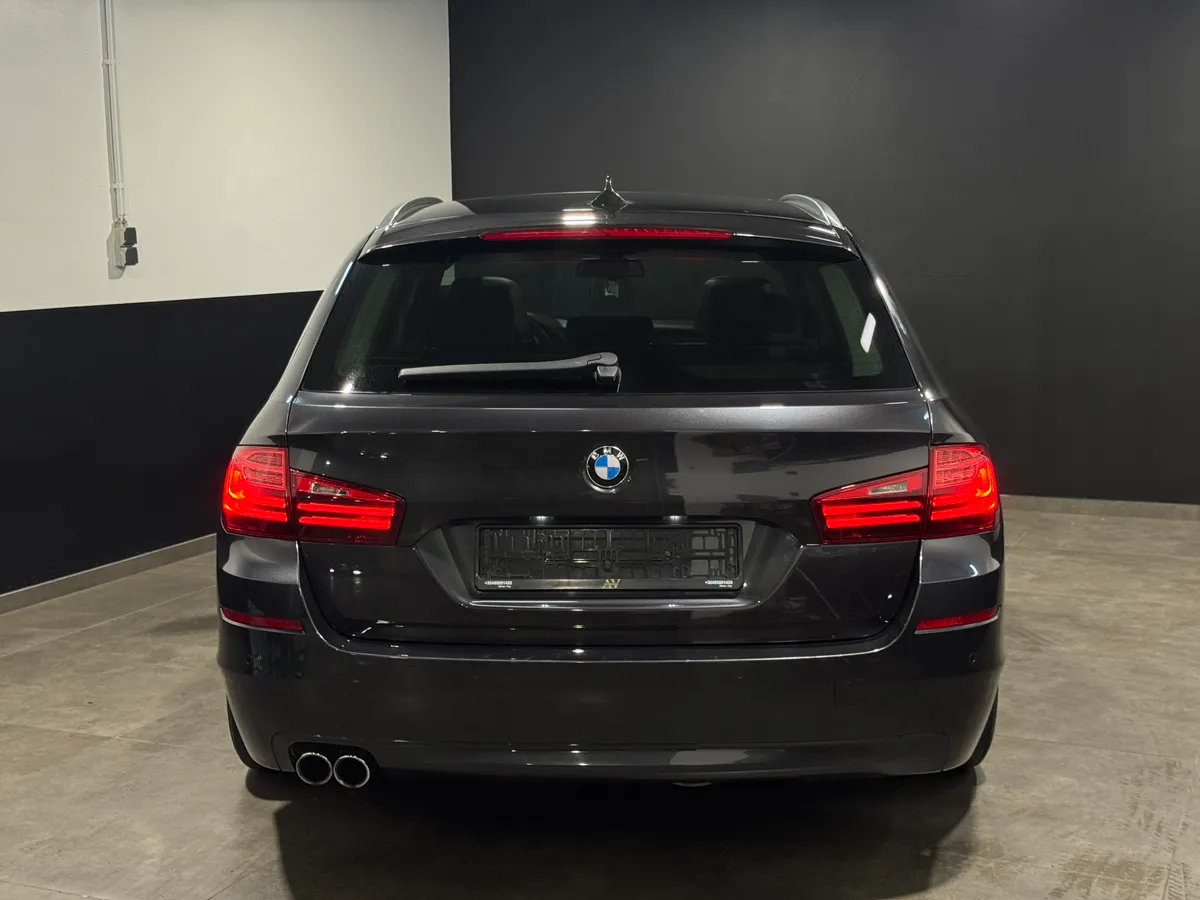BMW 518D - thumb 4