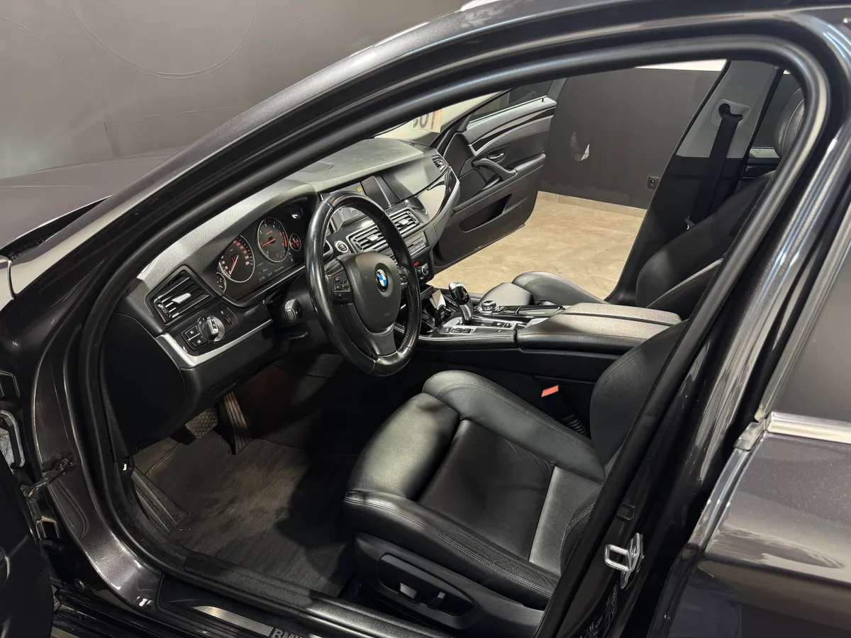 BMW 518D - thumb 6