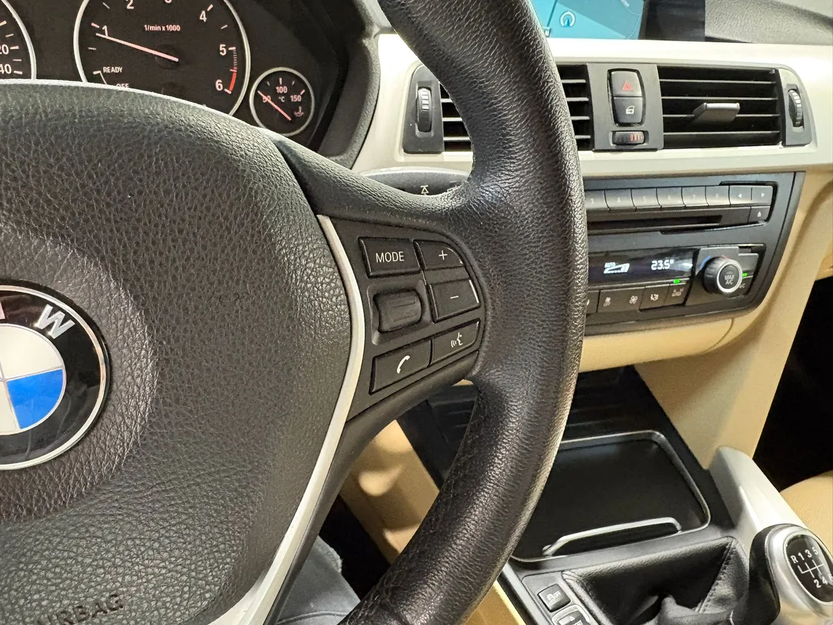 BMW 418D - thumb 3