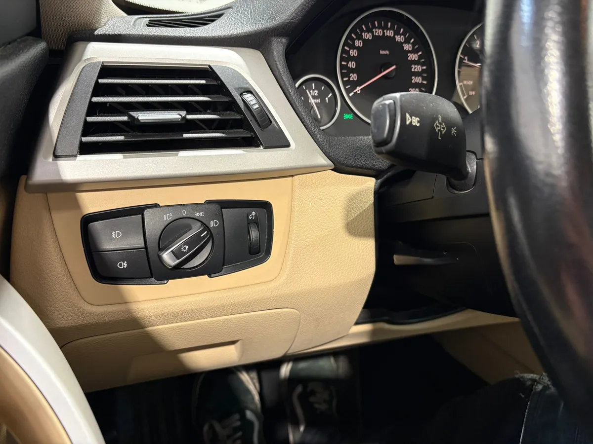 BMW 418D - thumb 7