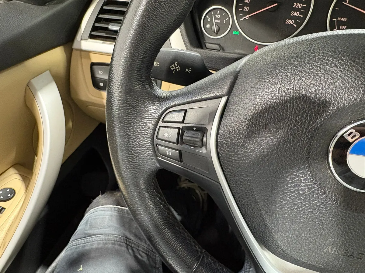 BMW 418D - thumb 11