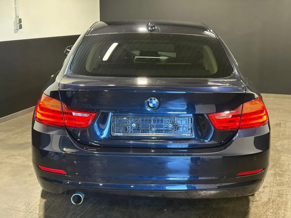 BMW 418D - thumb 14