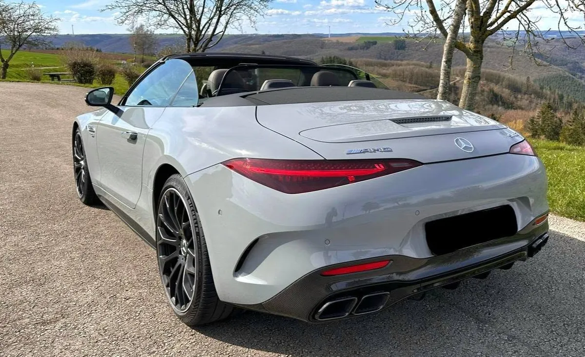 MAGNIFIQUE MERCEDES SL63 AMG FULLL OPTIONS ÉCHANGE OU VENTE 