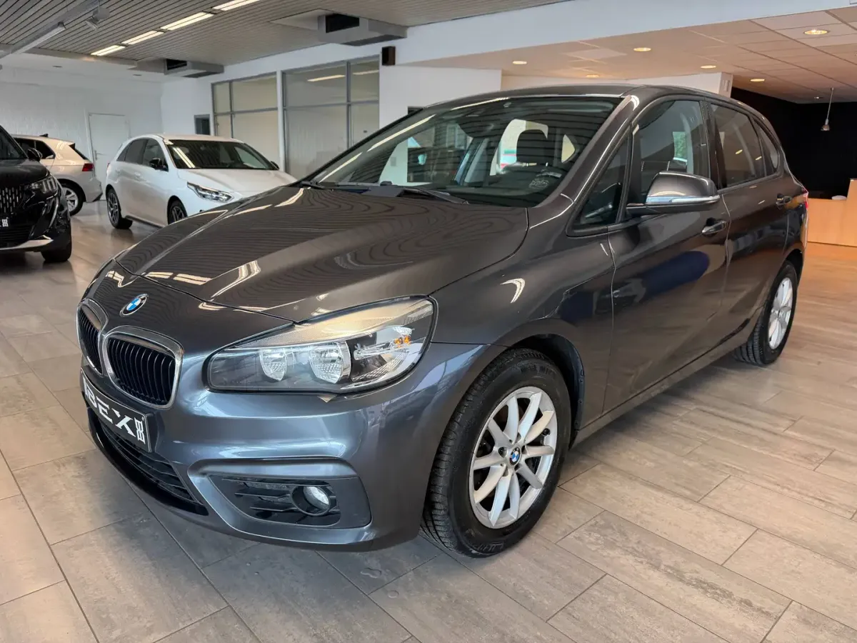 BMW 220 Active Tourer 220i*1erPROP*GARANTIE12MOIS*PACK SPORT*192CH*CLIM*GPS*EUROS6B
