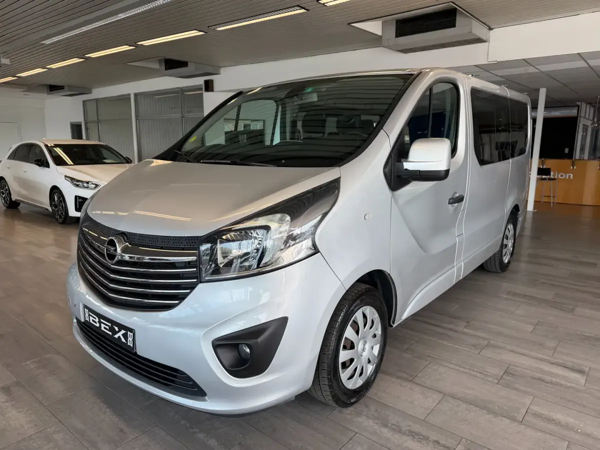 Opel Vivaro 1.6CDTi*BiTurbo*1ERPROP*9PLACES*95000KM*CLIM*GPS*CAMERA*