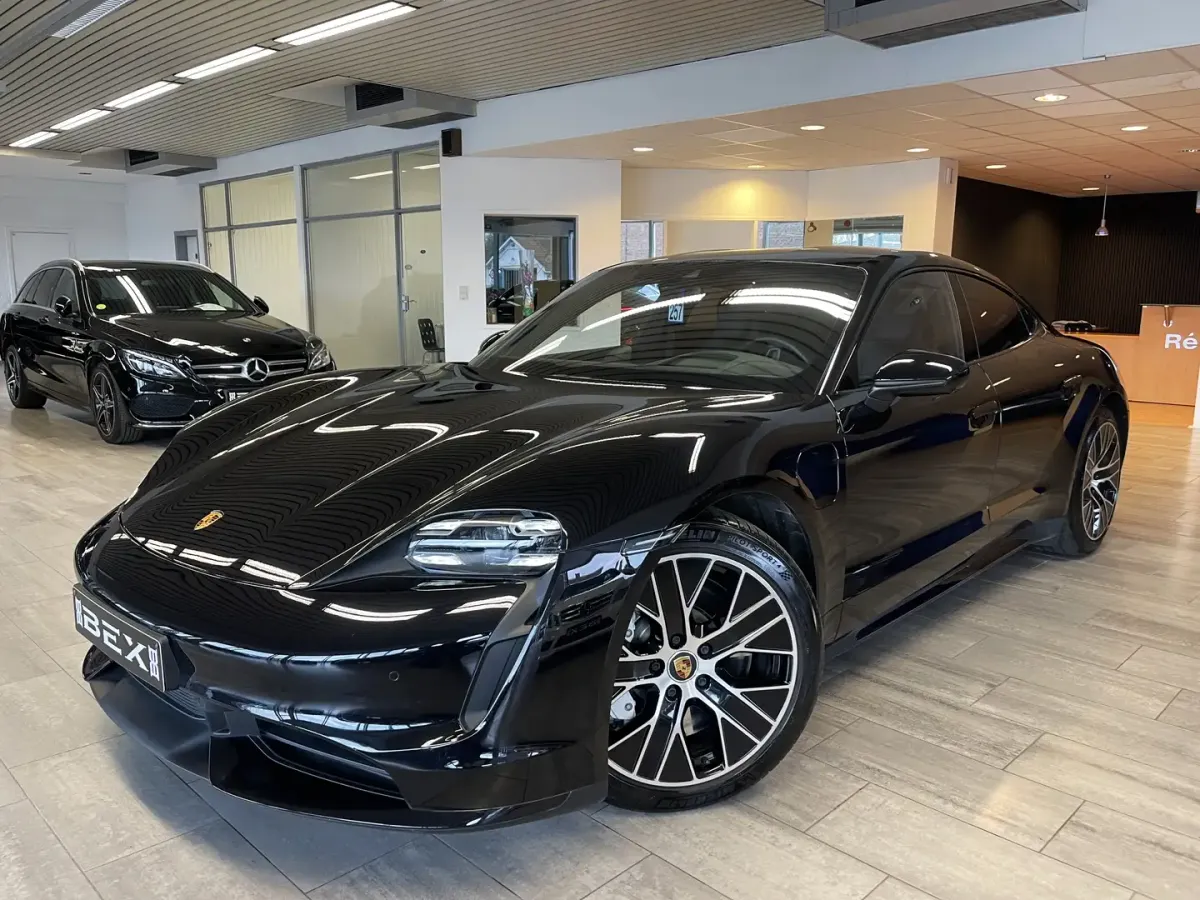 Porsche Taycan 93.4kWh*TAYCANTURBO*15000KM*1ERPROP*GARANTIE*FULL*
