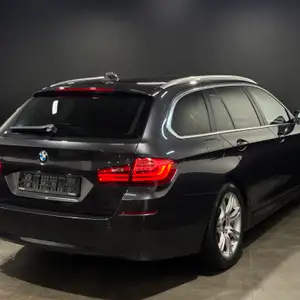 BMW 518D - thumb 3