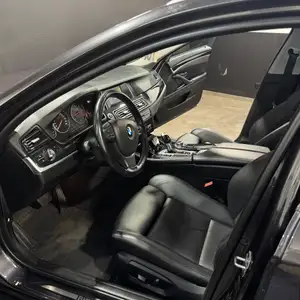BMW 518D - thumb 6
