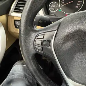 BMW 418D - thumb 11