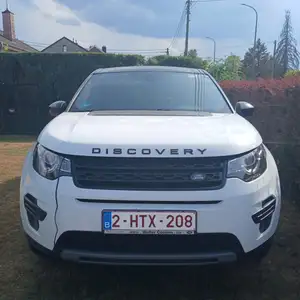 Land Rover Discovery Sport - thumb 1
