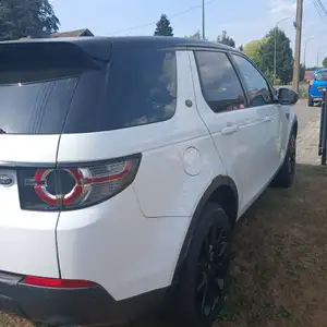 Land Rover Discovery Sport - thumb 5