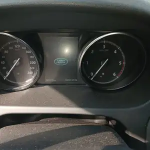 Land Rover Discovery Sport - thumb 7